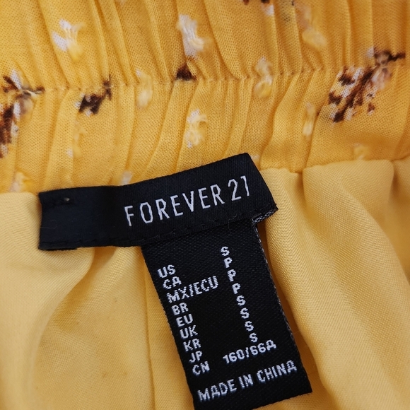 Forever 21 Floral Yellow Mini Skirt - Picture 5 of 6